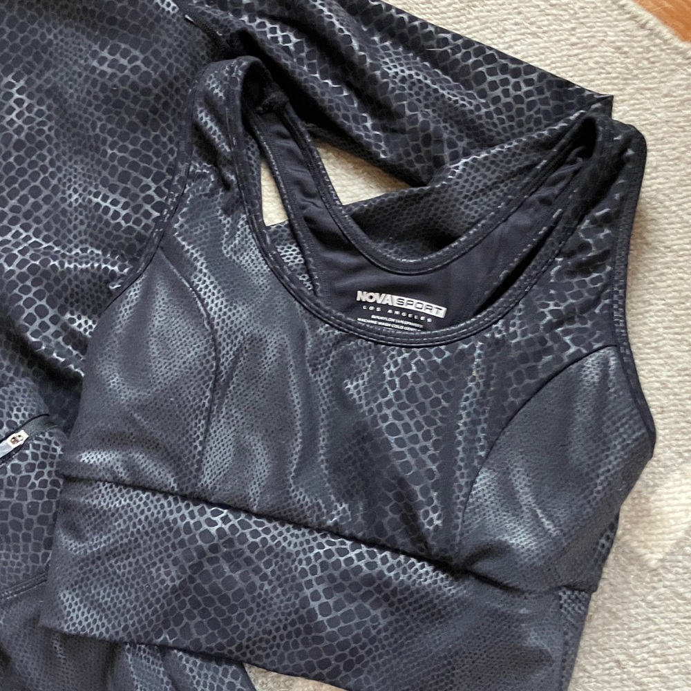 SET 3 piece Black Snake Print Leggings - Picture 14 of 16